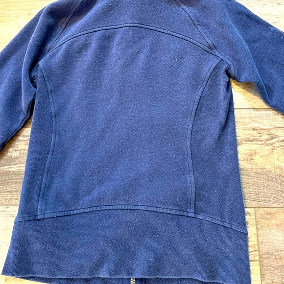 Lululemon Scuba Full-Zip Hoodie, Navy, Size 4 - Picture 7 of 11